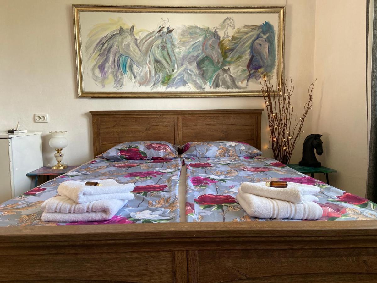Guest House Hei Taka Sozopol Exterior photo